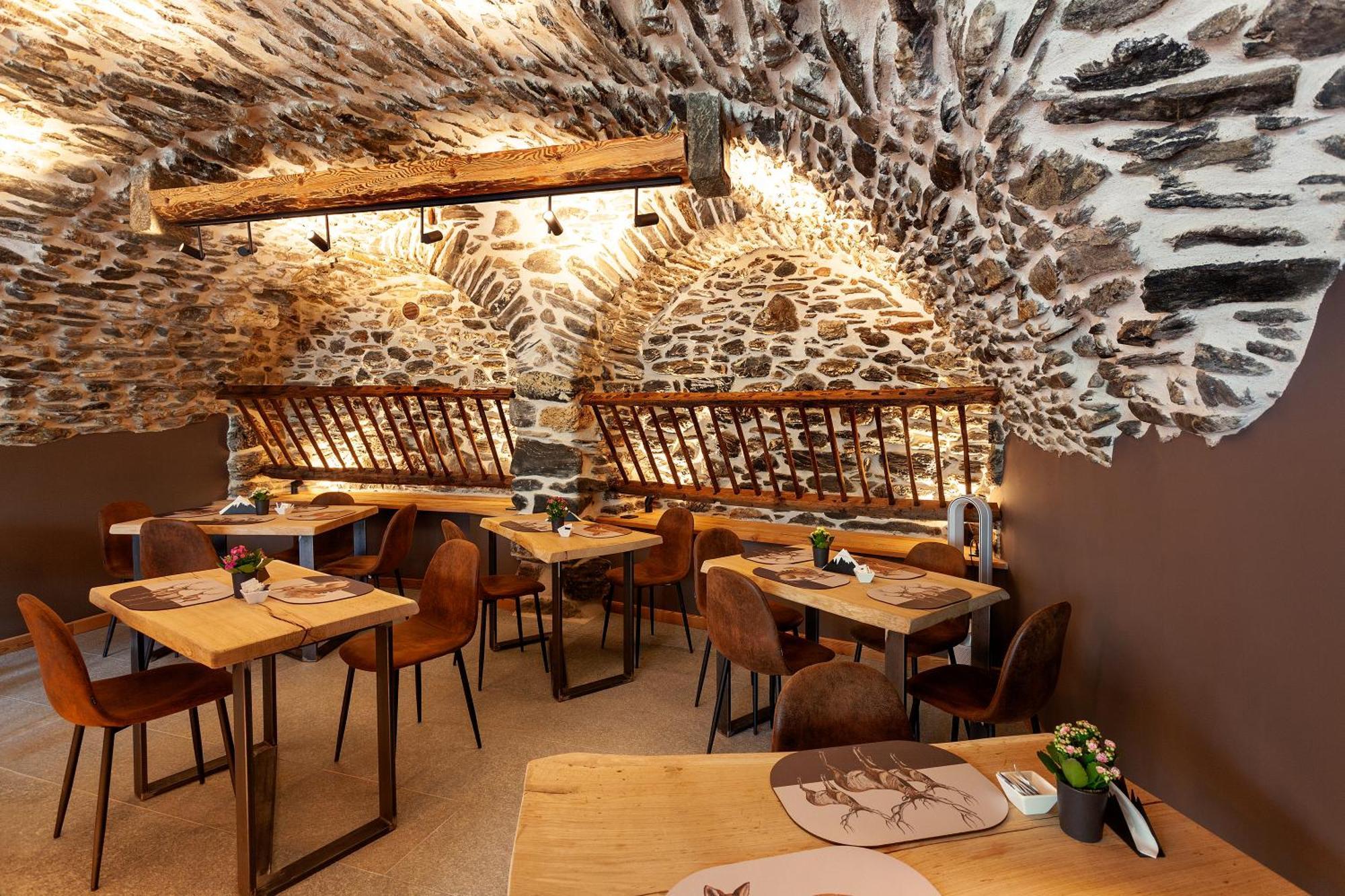 Grande Cote Room And Breakfast Cesana Torinese Luaran gambar